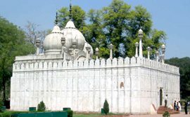 moti masjid red fort delhi
